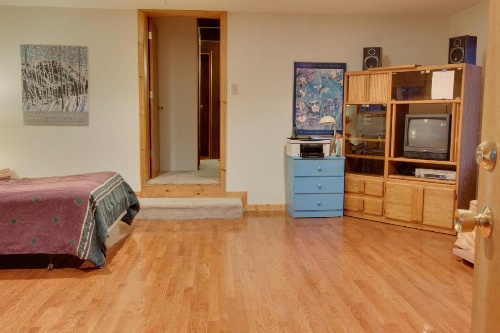 Chamberlands Cabin image 17