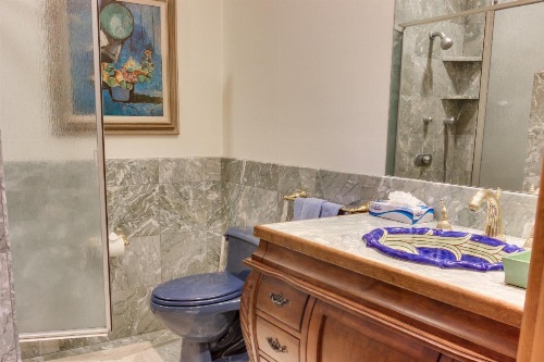 Chamberlands Cabin image 9